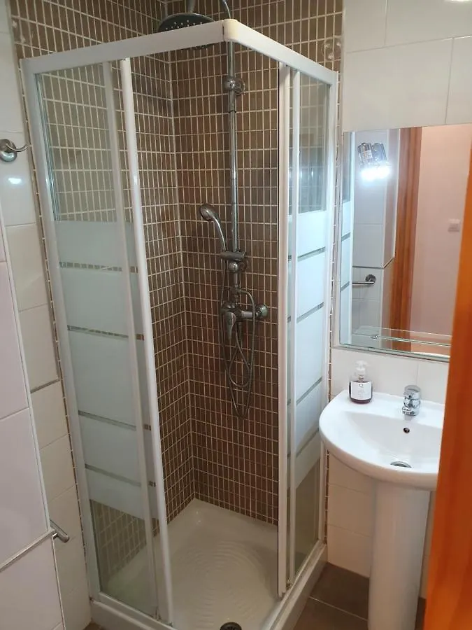 4H, Aire Acondic, 50M2, 1 Dormitorio, 4 Huespedes, Wifi Gratis La Linea de la Concepcion 0*,  Spain